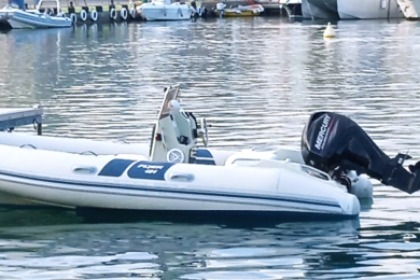 Noleggio Barca senza patente  Flyer flyer Chiavari