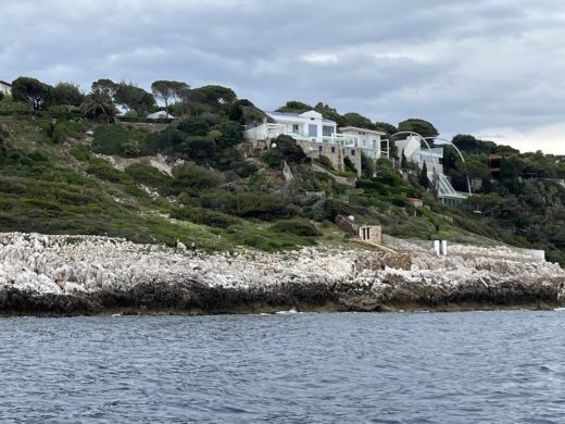 Monako Motorboat Sunseeker Superhawk 48', 15 mètres alt tag text