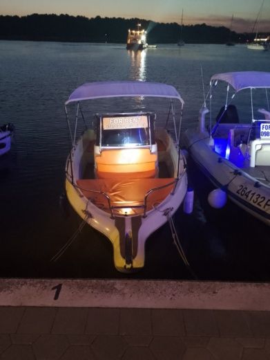 Motorboat Picaro 20 Plattegrond van de boot