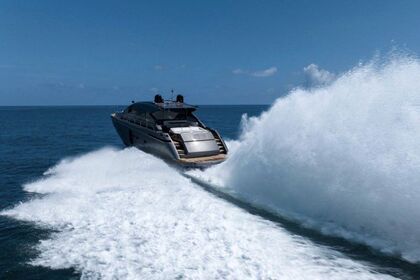 Location Yacht à moteur Pershing 64 Antibes