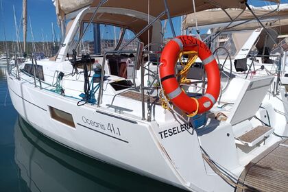 Hyra båt Segelbåt BENETEAU OCEANIS 41.1 Lomas de Palmira
