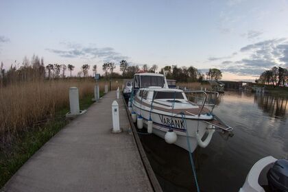 Miete Motorboot Weekend 820 Elbląg