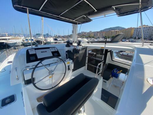 Catamaran Lagoon Lagoon 42 Plattegrond van de boot