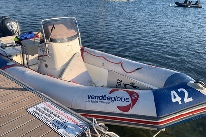 Charter RIB Zodiac Zodiac pro 650 Vendée globe Larmor-Baden