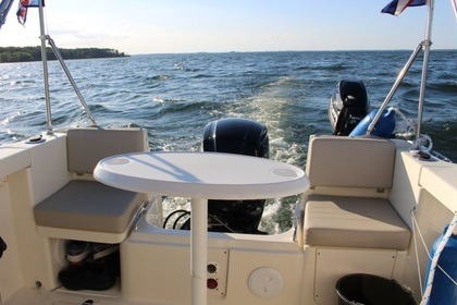 Hire Motorboat Quicksilver Pilothouse 555 Hagnau am Bodensee