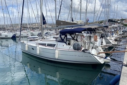 Miete Segelboot Jeanneau Sun Odyssey 32 Tivat