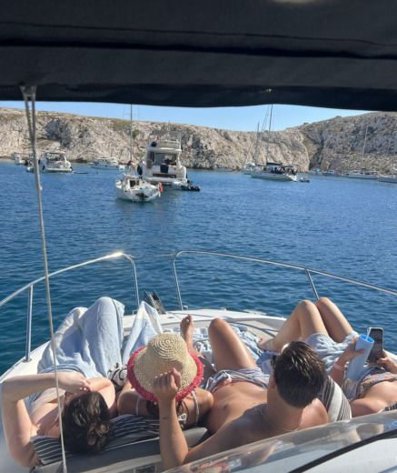 Marsylia Motorboat Jeanneau Cap Camarat 9.0 Wa alt tag text