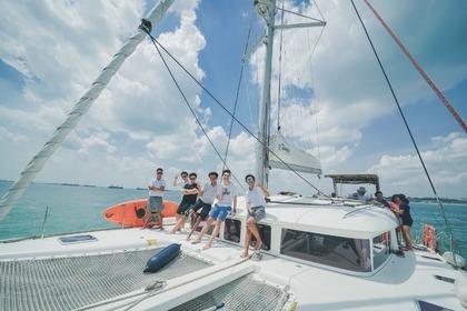 Charter Catamaran Lagoon Lagoon 400 S2 Singapore