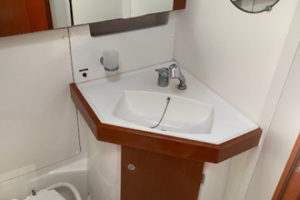 Noleggio Barca a vela  Beneteau Oceanis 50 Family Laurio