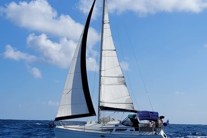 Rental Sailboat Jeanneau Sun Odyssey 35 Pointe-a-Pitre