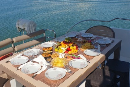 Noleggio Barca a motore Custom Made 18 Adalia