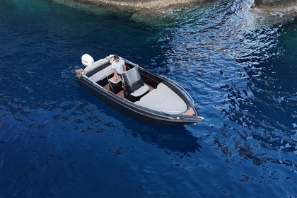 Noleggio Barca a motore LUXURY BLACK BOAT Santorini