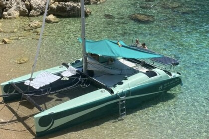 Charter Catamaran LBV 35 Marbella