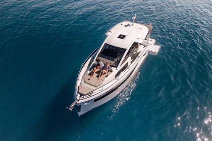 Чартер Моторная яхта Jeanneau DB/37 Задар