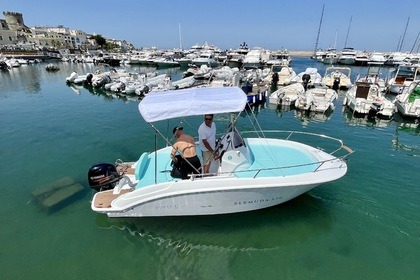 Noleggio Barca senza patente  Romar BERMUDA 570 Ischia