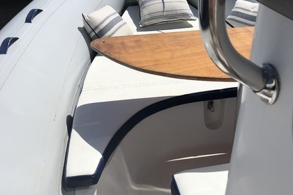 Aluguel Semi Rígido Capelli Capelli Tempest 625 Palamós