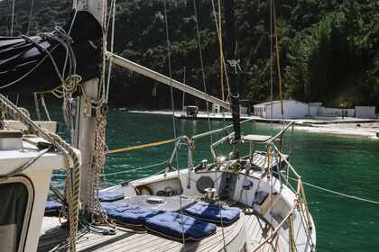 Hire Sailboat Danish Colvic Watson 28 motorsailor Herceg Novi