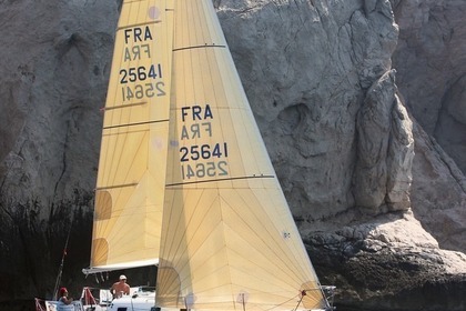 Location Voilier BENETEAU FIRST 31.7 La Seyne-sur-Mer