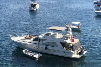Hire Motorboat Guy Couach 1501 Cl Empuriabrava