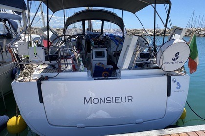 Noleggio Barca a vela Beneteau Oceanis 43 Salerno