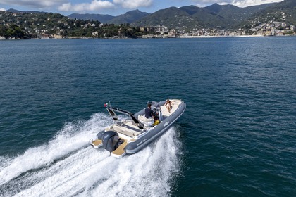 Hire Motorboat Salpa Soleil 24.5 Rapallo
