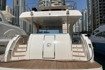 Miete Motoryacht Majesty 77 Dubai