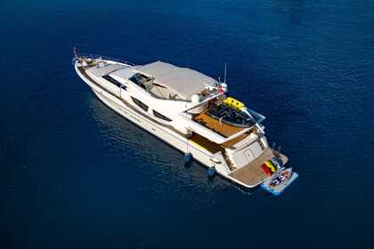 Hire Motorboat MT-5 28 m 3 cabins 2016 Göcek