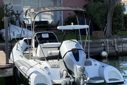 Miete Motorboot Grand GOLDEN LINE 650 Port Grimaud