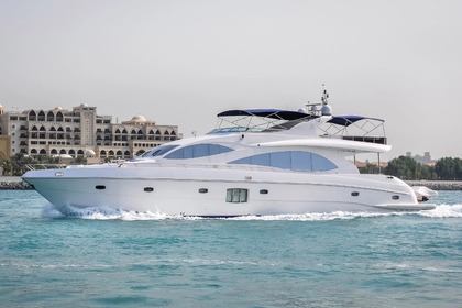 Verhuur Motorjacht Majesty 88 Dubai