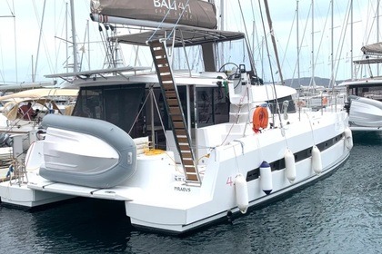Hire Catamaran Catana Group Bali 4.1 - 4 + 2 cab. Lefkada