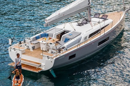 Charter Sailboat BENETEAU OCEANIS 46.1 Ajaccio