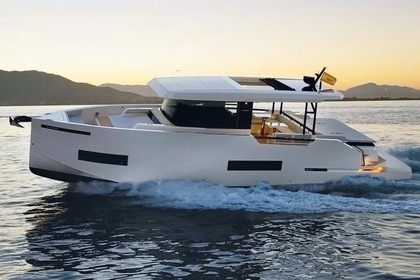 Aluguel Lancha DeAntonio Yachts D50 Coupé Ibiza