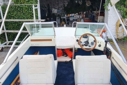 Ενοικίαση Μηχανοκίνητο σκάφος AMF SLICK CRAFT Ghiffa