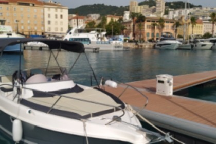 Rental Motorboat B2 Marine 672 Sundeck Porto-Vecchio