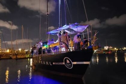 Hire Sailboat Oyster 1978 Mazatlán