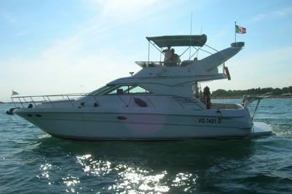 Rental Motorboat SEA RAY 400 SEDA BRIDGE Chioggia