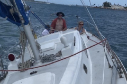 Hire Sailboat Velero Clasico Americano Pearson 35 San Juan