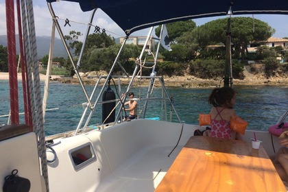 Verhuur Zeilboot JEANNEAU SUN SHINE 38 skipper pro Sari-Solenzara