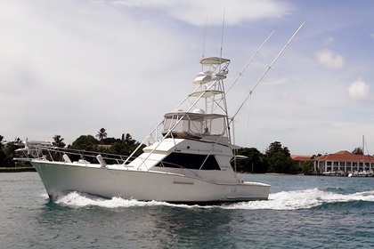 Verhuur Motorboot Hatteras 48 Nassau