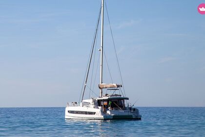 Hire Catamaran 15 BALI 4.2 (4D/2C) - AZ2 Cogolin