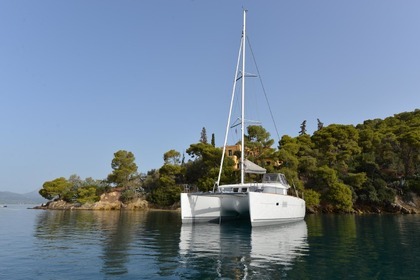 Location Catamaran Lagoon Lagoon 400 S2 Athènes