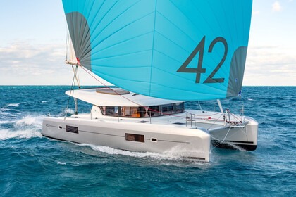 Hire Catamaran Lagoon Lagoon 42 Alimos