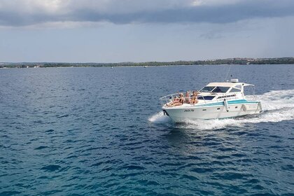 Rental Motorboat Elan Elan Power 35 Pula