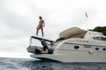 Rental Motorboat Rizzardi CR50 Denpasar