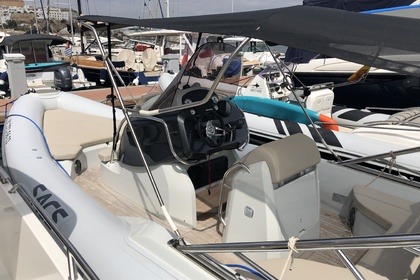 Hire RIB SACS STRIDER 800 Mahón