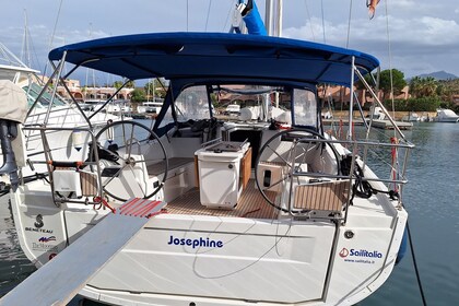 Verhuur Zeilboot Oceanis 40.1 Marina di Portorosa