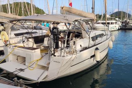 Hire Sailboat Dufour Yachts Dufour 412 GL Liberty Le Marin