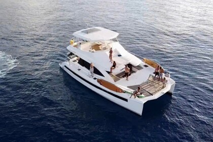 Charter Motorboat Robertson & Caine Léopard 51FT Anguilla