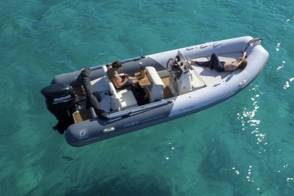Hyra båt RIB-båt Zodiac Medline Hyères