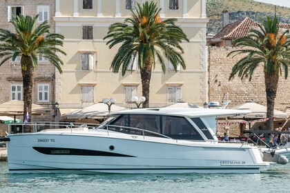 Location Bateau à moteur Greenline Yachts Greenline 39 Trogir